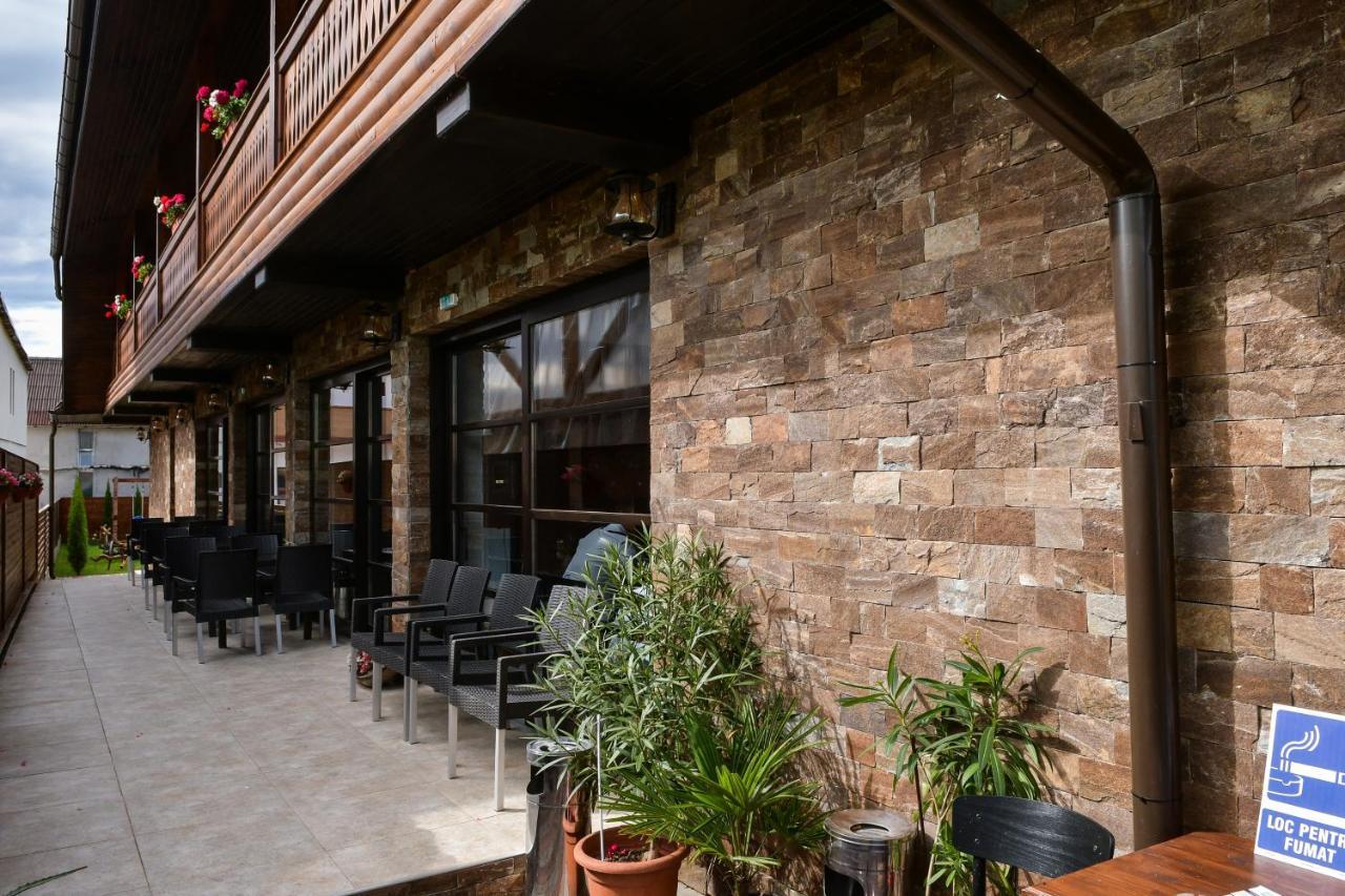 Piatra Soimului Hotel Viseu de Sus Exterior photo
